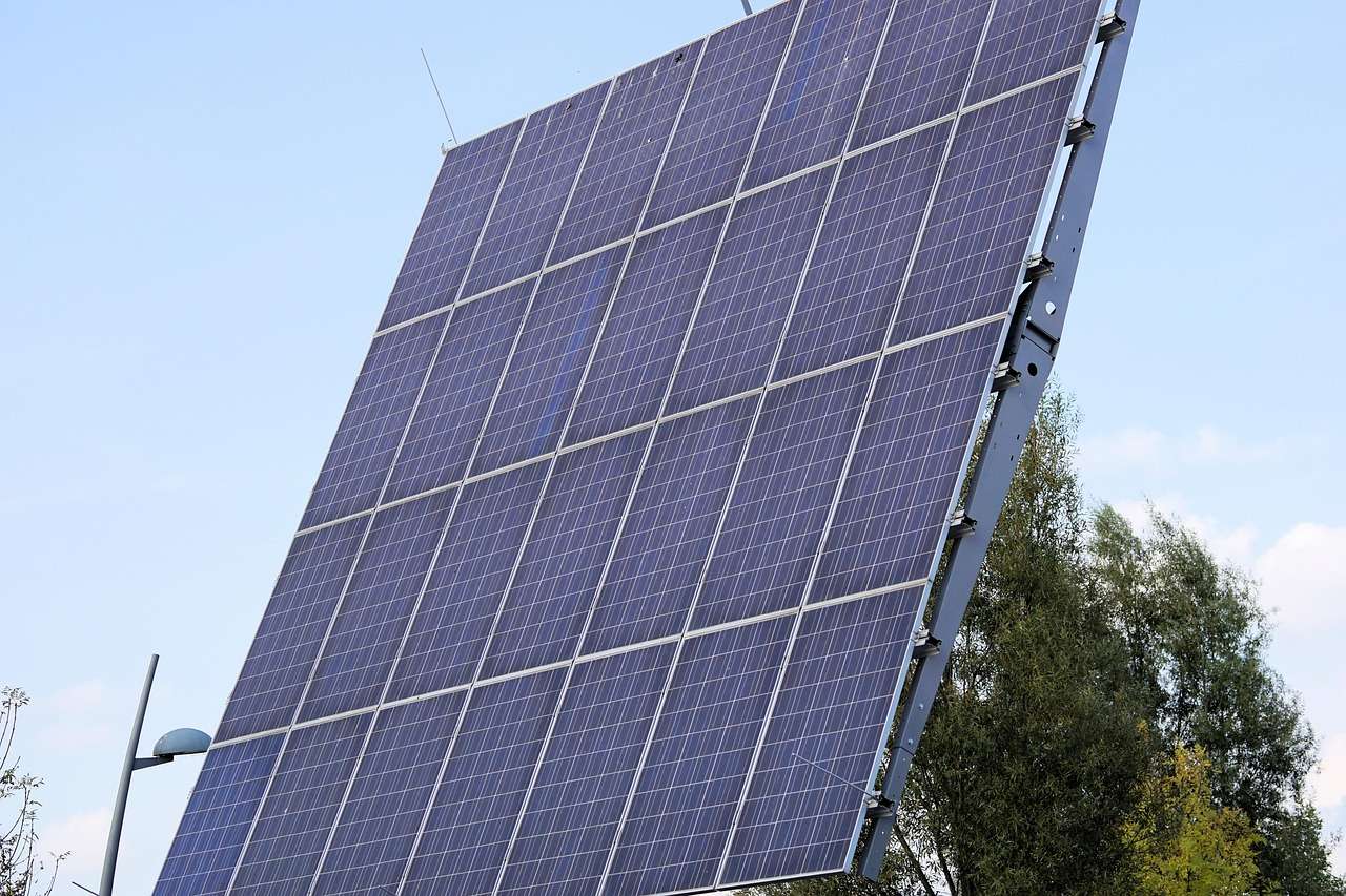 fotowoltaika, energia słoneczna, panele fotowoltaiczne